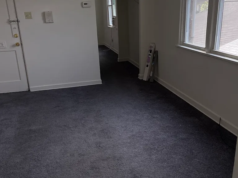Living room moving to rest of apartment