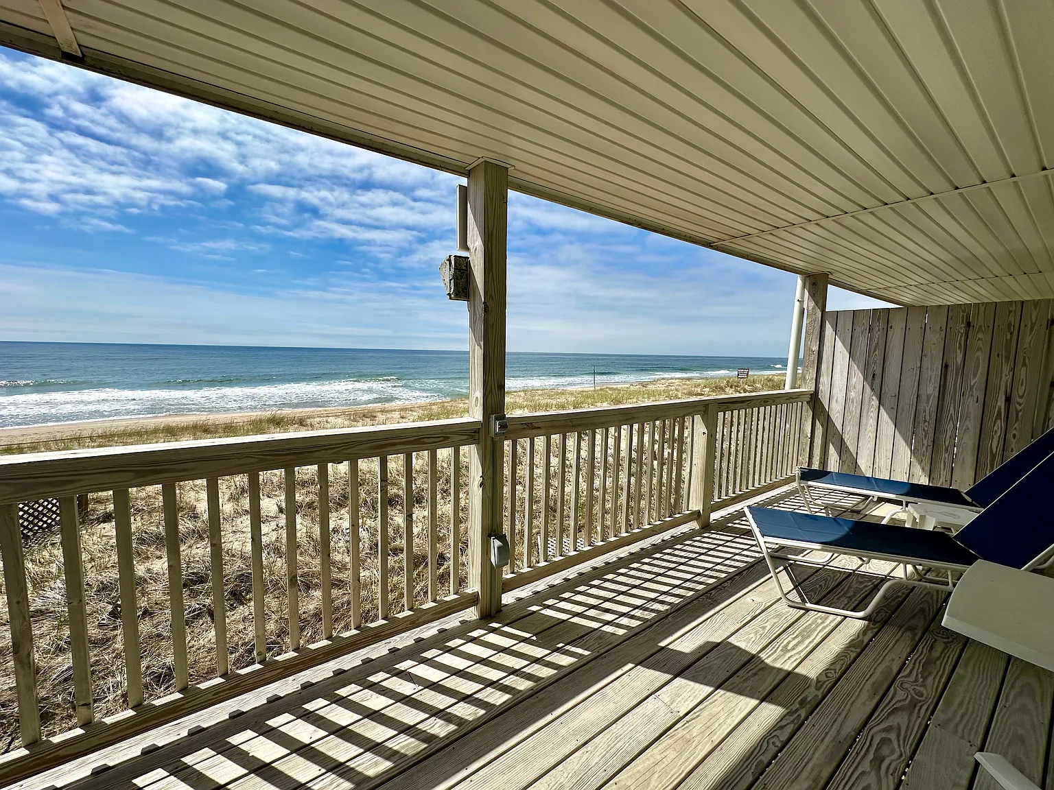 Oceanfront 1 Bedroom 2 Bath Condo, short term availability — Photo 1