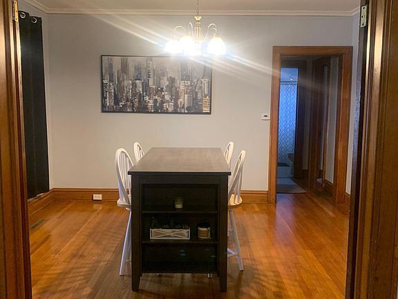 5th image of 3813 Staunton Ave SE APT A