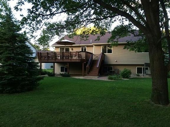 3rd image of 9380 Bataan St NE