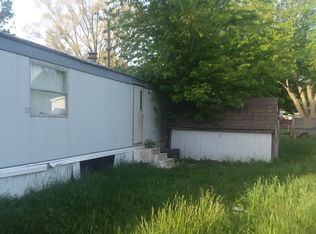 12014 N Sir Gallahad Pl, Cromwell, IN 46732