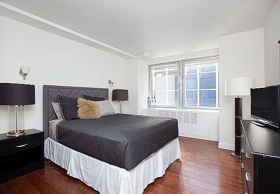 4th image of 130 Water St APT 3B
