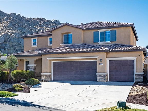2nd image of 30191 Sierra Ridge Way