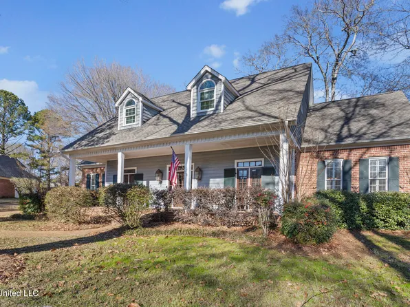 212 Bellewood Ct, Ridgeland, MS 39157