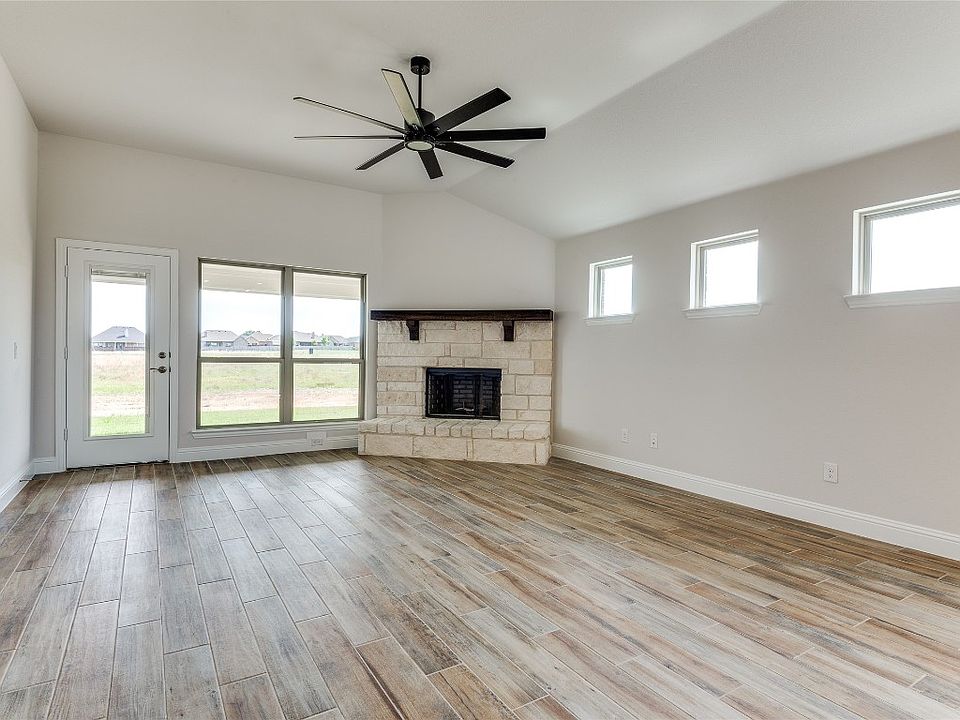1st image of 716 Georgia Blvd