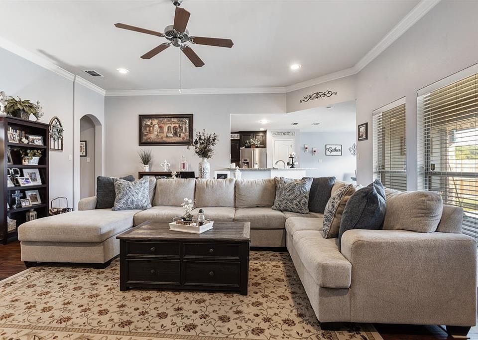 2nd image of 10787 Westhaven Cir