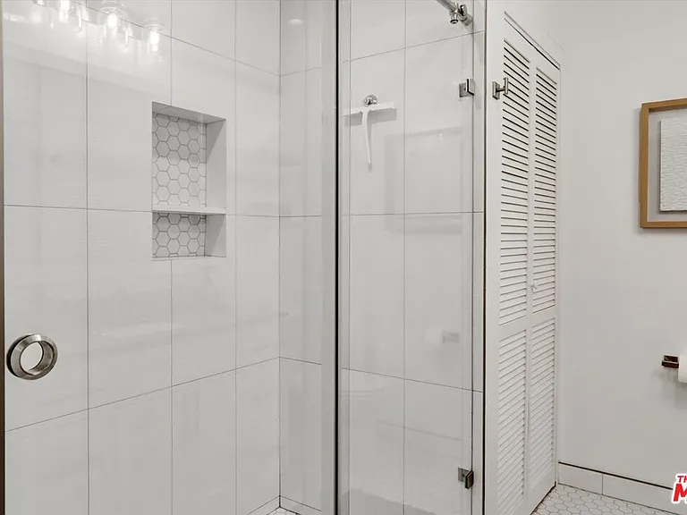 7300 Franklin Ave #346 — Photo 7