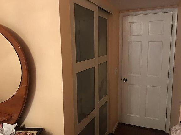 3rd image of 304-1600 Prince St APT 304