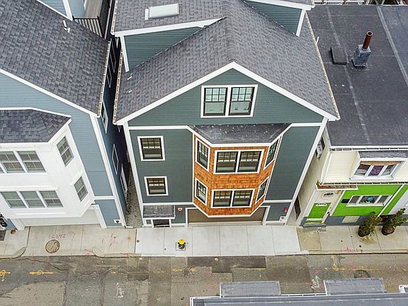 2nd image of 269 Gold St #2