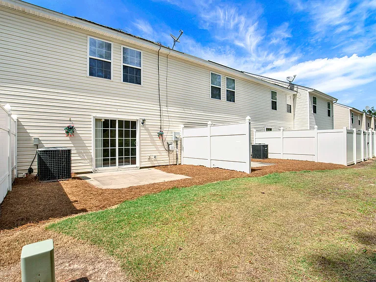 38 Transom Rd — Photo 23