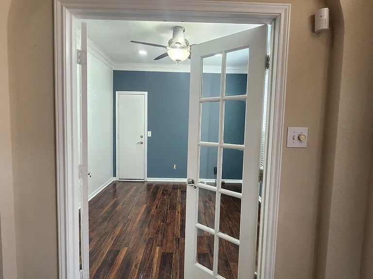 417 Saddlebrook Dr — Photo 17