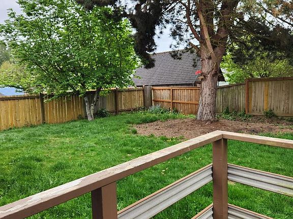 3rd image of 732 146th Pl SW