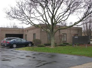 29865 6 Mile Rd, Livonia, MI 48152