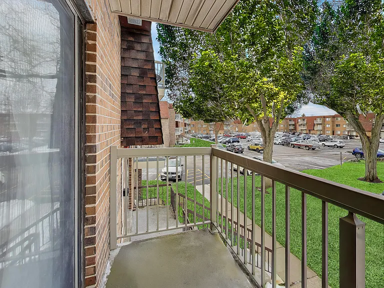 613 W Central Rd #B7 — Photo 11