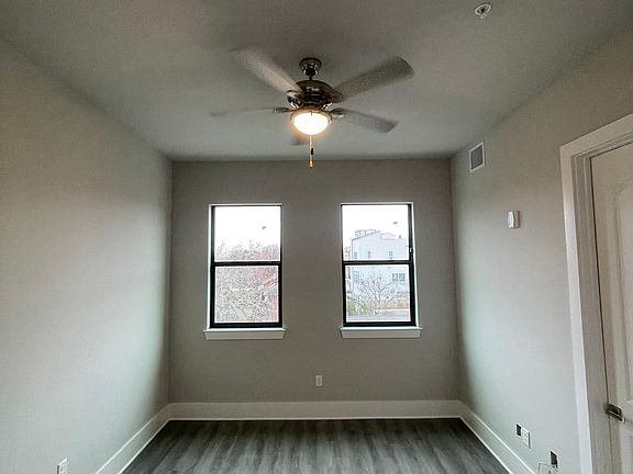4th image of 2727 Houston Ave #309