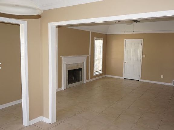 2nd image of 2261 Lake Springs Ln