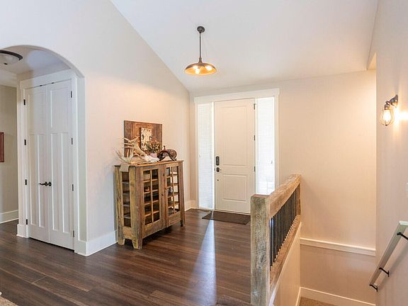 3rd image of 12184 Tullymore Dr