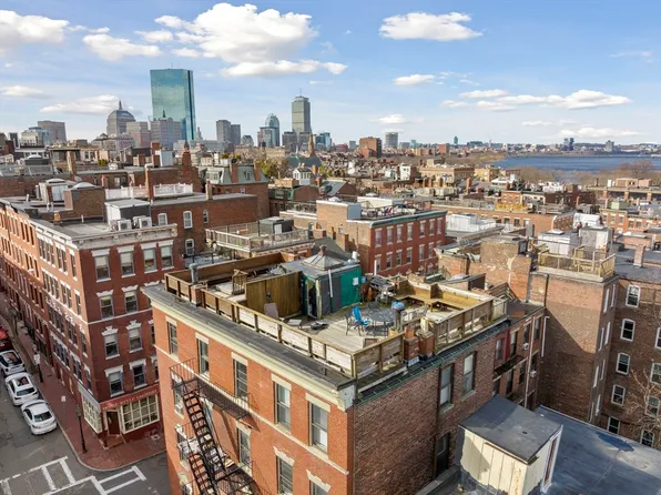 59 Phillips St APT 4, Boston, MA 02114
