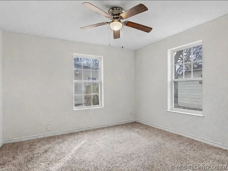 26 S Urbana Ave — Photo 15