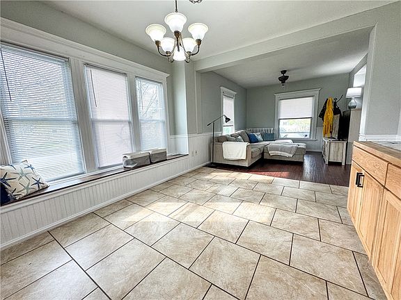 5th image of 4 Lincoln Ave