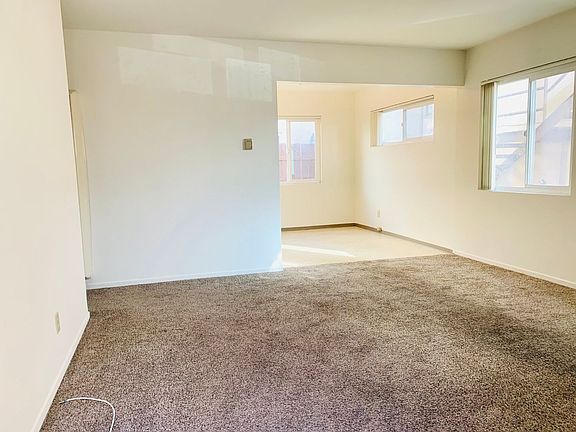 3rd image of 1209-1215 Felspar St #1213