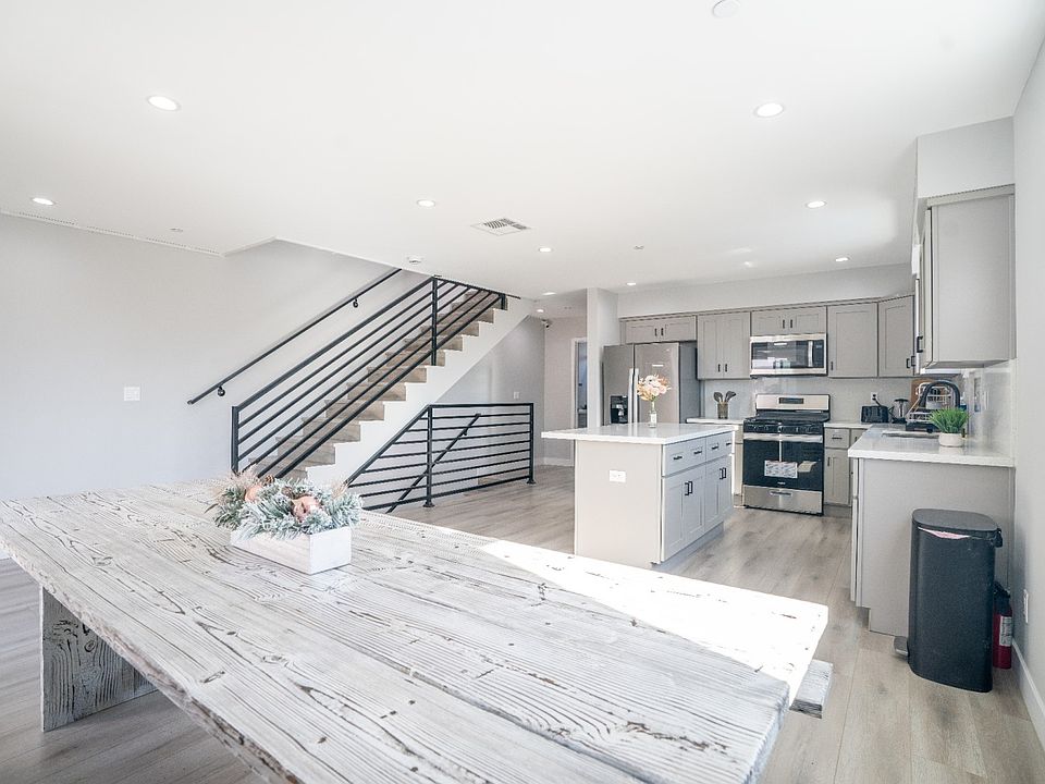 2nd image of 1236 N Normandie Ave #1236