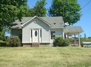 455 Keen Hollow Rd, Westmoreland, TN 37186