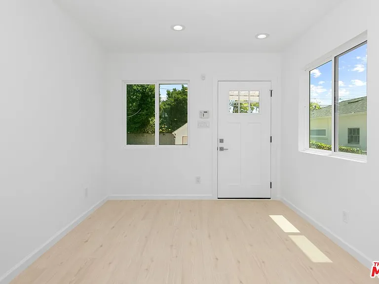 2316 Selby Ave — Photo 17