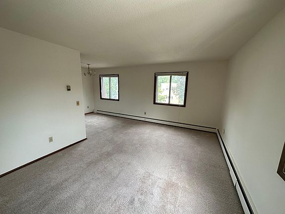3rd image of 2640 Colfax Ave S APT 301