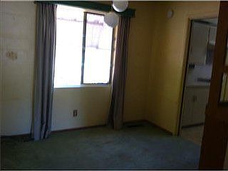 4th image of 1534 Greenfield Dr