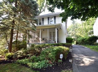 154 Forest Hill Rd, West Orange, NJ 07052
