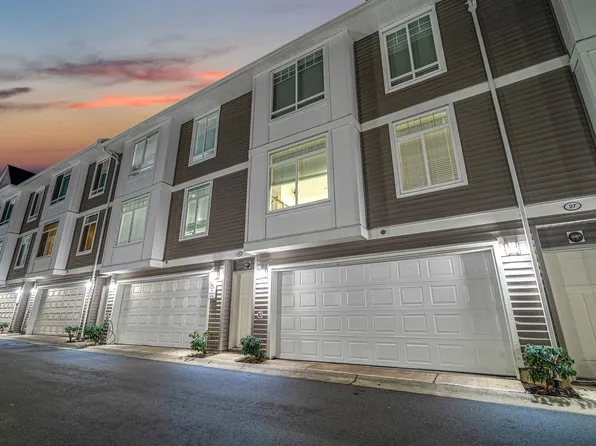 11267 133rd St #26, Surrey, BC V3R 0E3