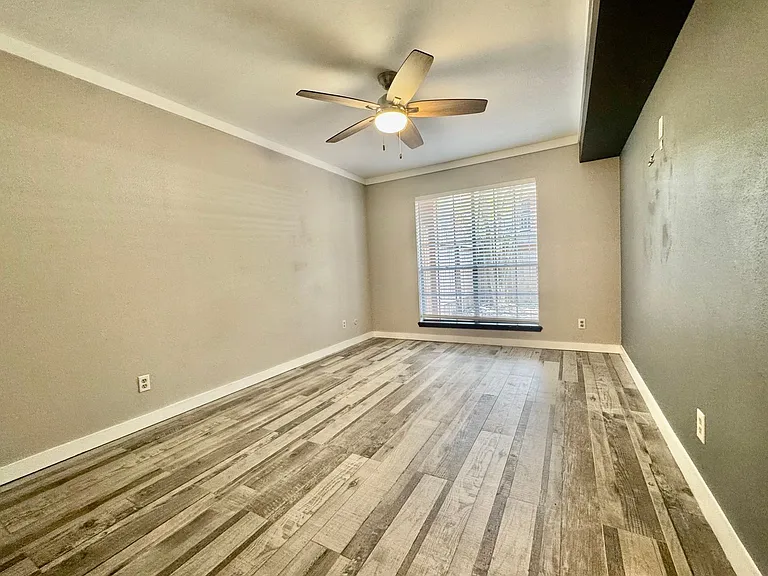 829 Wax Myrtle Ln — Photo 9