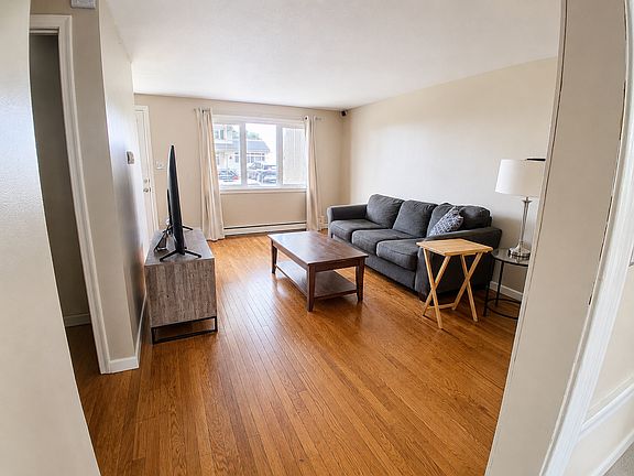 5th image of 77 Tulsa St #77