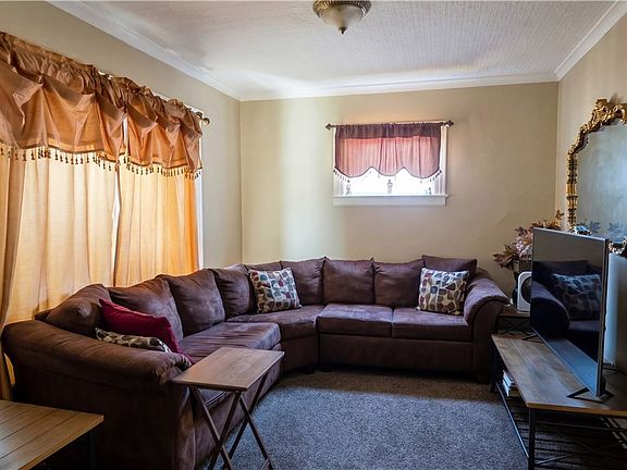 5th image of 110 Holbrooke St