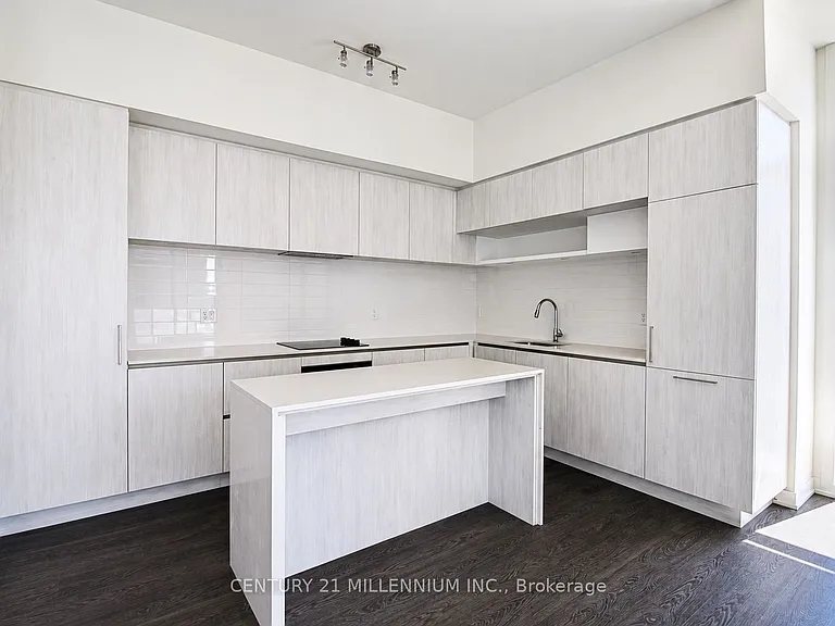 12 David Eyer Rd #1103 — Photo 6