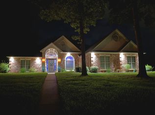 209 Travis Peak Trl, White Oak, TX 75693