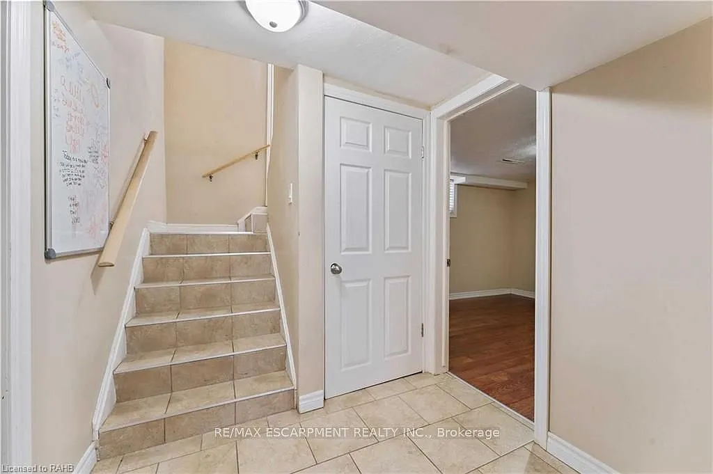 2 bed, $1,500 — Photo 3