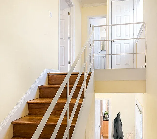 27 Thornton Rd — Photo 3