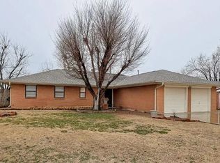 132 Marilyn Ave, Edmond, OK 73013