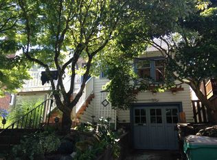 5727 37th Ave NE, Seattle, WA 98105