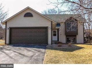9373 Minnesota Ln N, Maple Grove, MN 55369