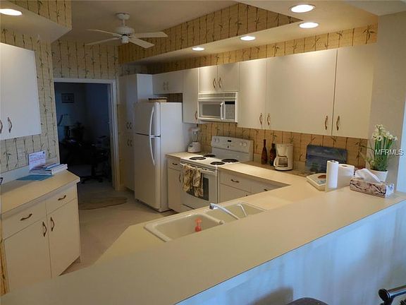 2nd image of 4750 Dolphin Cay Ln S APT 304