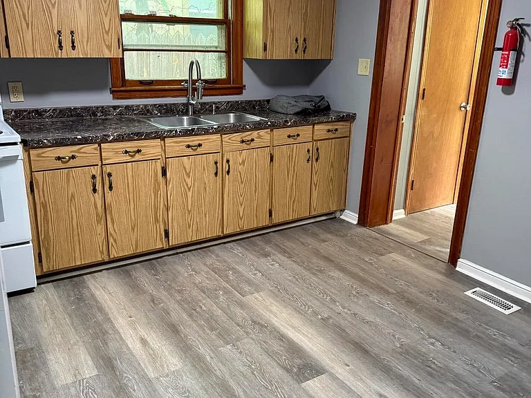 3228 Oliver Rd NE — Photo 4