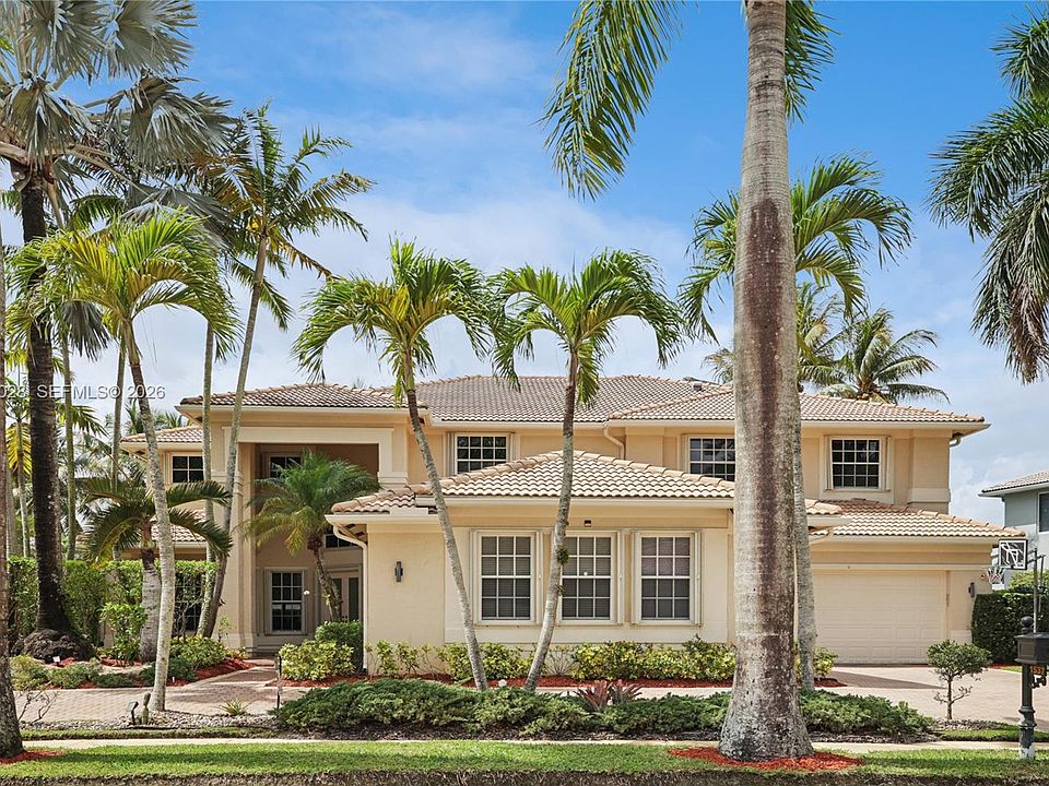 1st image of 1537 Victoria Isle Way