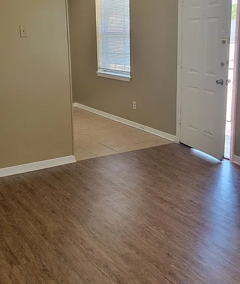 304 Carpenter St — Photo 21