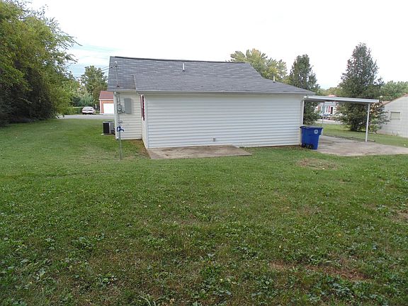 4th image of 426 Fairground Hts