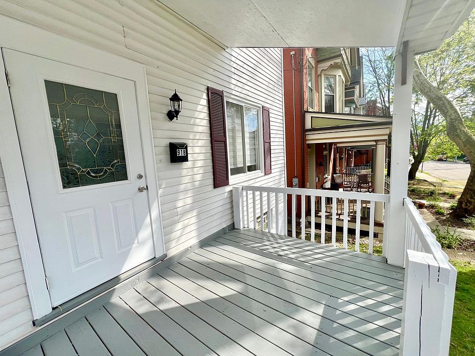 1st image of 918 Mellon St #918