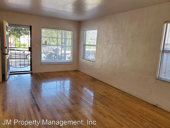 2nd image of 3976 Kendall St