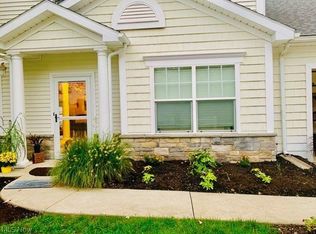 1396 Cascade Cir W, Canton, OH 44708